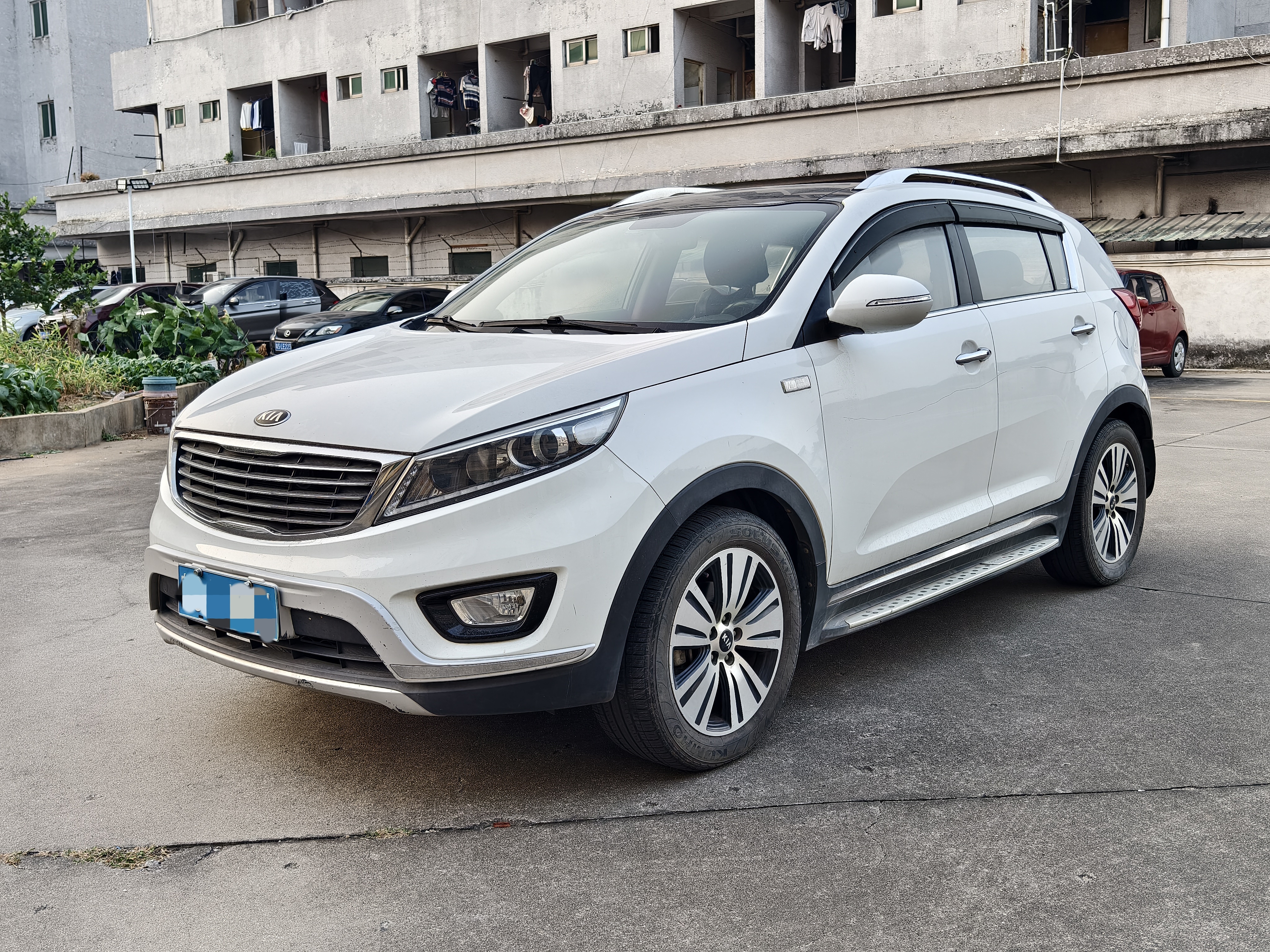 Kia Sportage  2.0L Automatique 2WD DLX