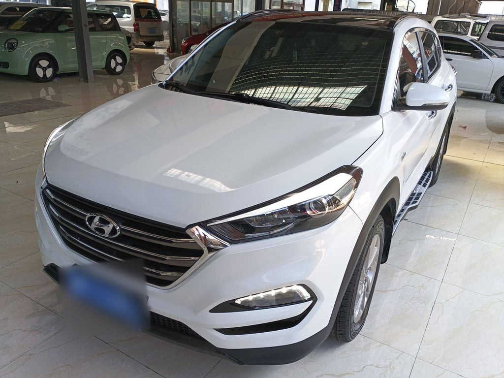Hyundai Tucson 1.6T