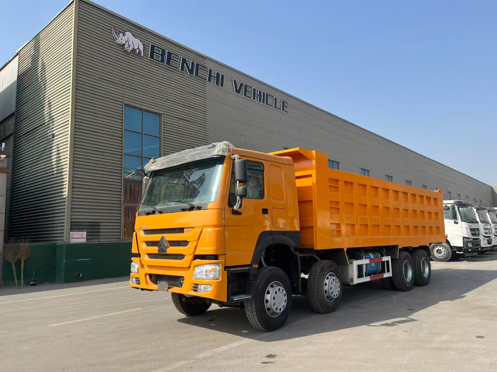 Sinotruk HOWO Camion (Benne / Plateau / Citerne)